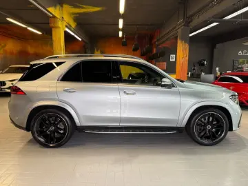 MERCEDES-BENZ GLE 450 AMG Line MULTIBEAM~PANO~AIRMAT…
