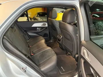 MERCEDES-BENZ GLE 450 AMG Line MULTIBEAM~PANO~AIRMAT…