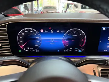 MERCEDES-BENZ GLE 450 AMG Line MULTIBEAM~PANO~AIRMAT…