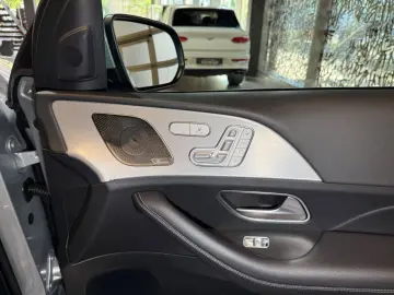 MERCEDES-BENZ GLE 450 AMG Line MULTIBEAM~PANO~AIRMAT…