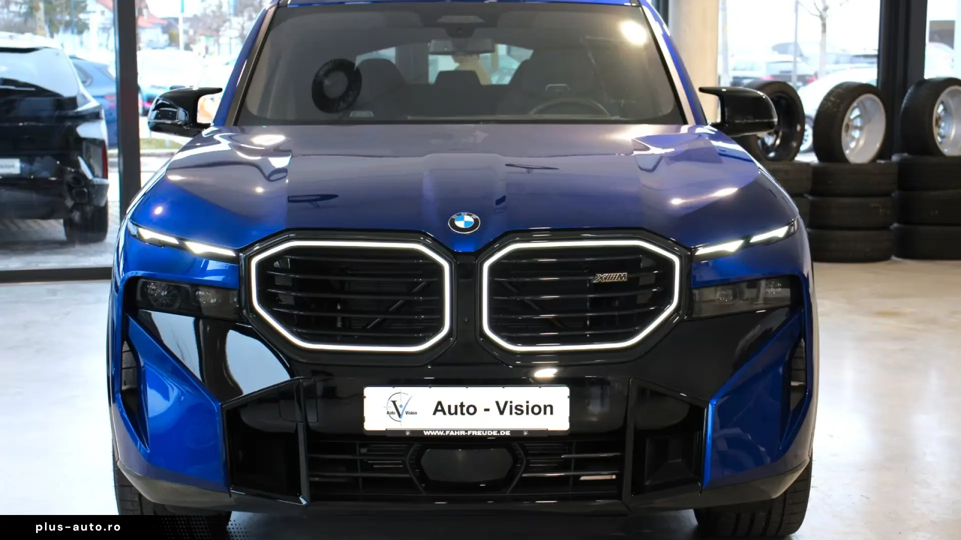 BMW XM