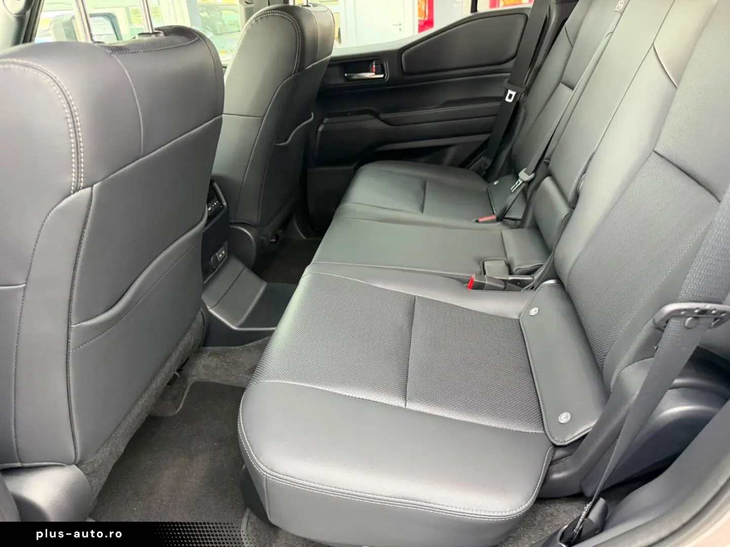 TOYOTA Land Cruiser 2 8 D-4D 151 kW AWD Executive  360