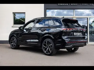 VW Tiguan 2.0 TSI 4M R-LINE BLACK PACK MASSAGE PANO