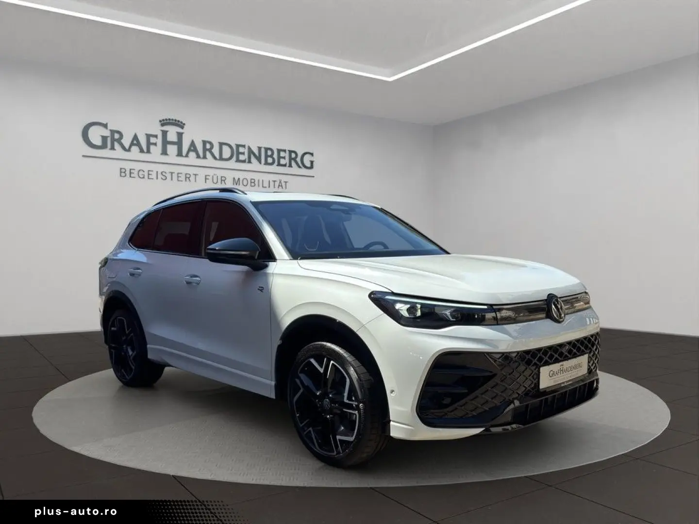 VW Tiguan R-Line BlackStyle 4Mot. TSI DSG AHK Pano