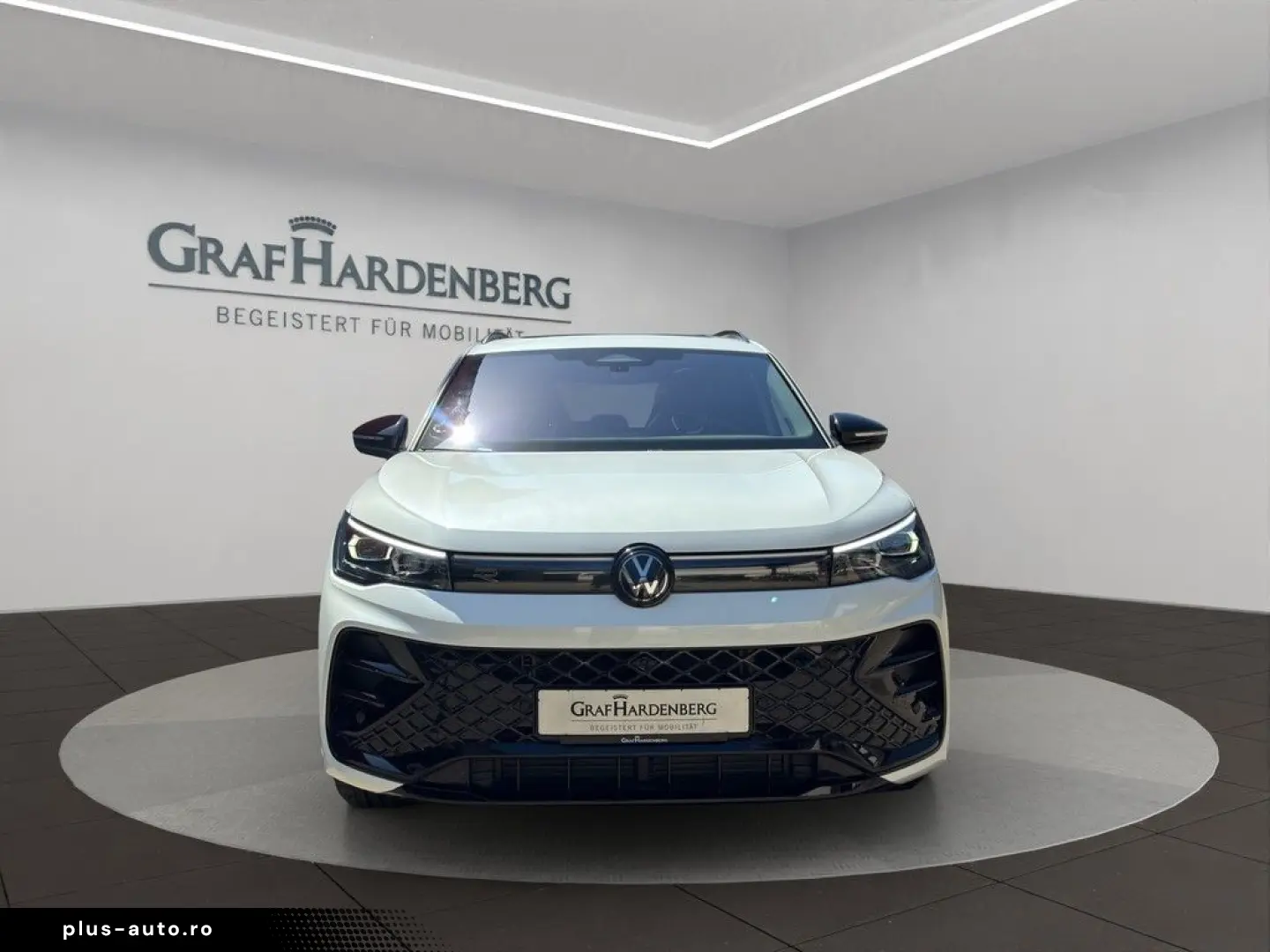 VW Tiguan R-Line BlackStyle 4Mot. TSI DSG AHK Pano