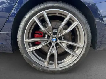BMW M340i xDrive Limo  M SPORT  DAProf  AHK  SHZ HUD