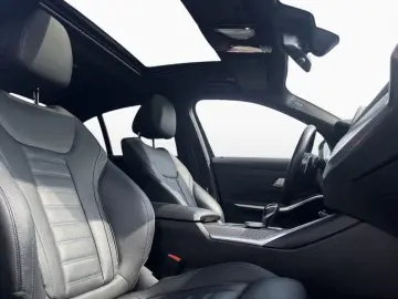 BMW M340i xDrive Limo  M SPORT  DAProf  AHK  SHZ HUD
