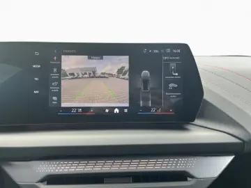 BMW 120d M SPORT PRO AdLED AHK Kam DA LenkHz KomZu