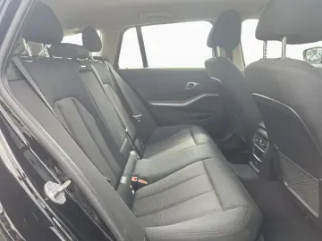 BMW 318i Touring PDC 3-Zonen DAB  SHZ LED Aut. Navi