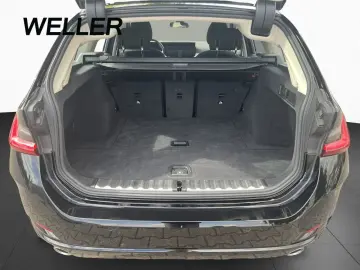 BMW 318i Touring PDC 3-Zonen DAB  SHZ LED Aut. Navi