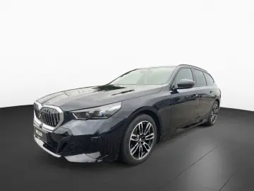 BMW 520d xDr T M SPORT AdLED AHK Pano StHz HUD DAPro