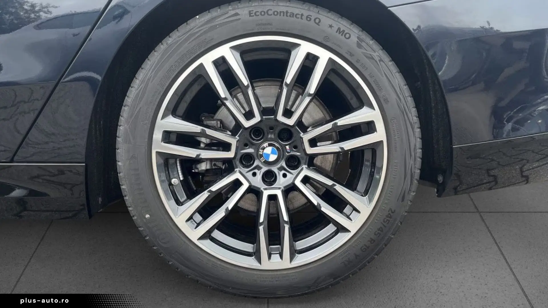 BMW 520d xDr T M SPORT AdLED AHK Pano StHz HUD DAPro