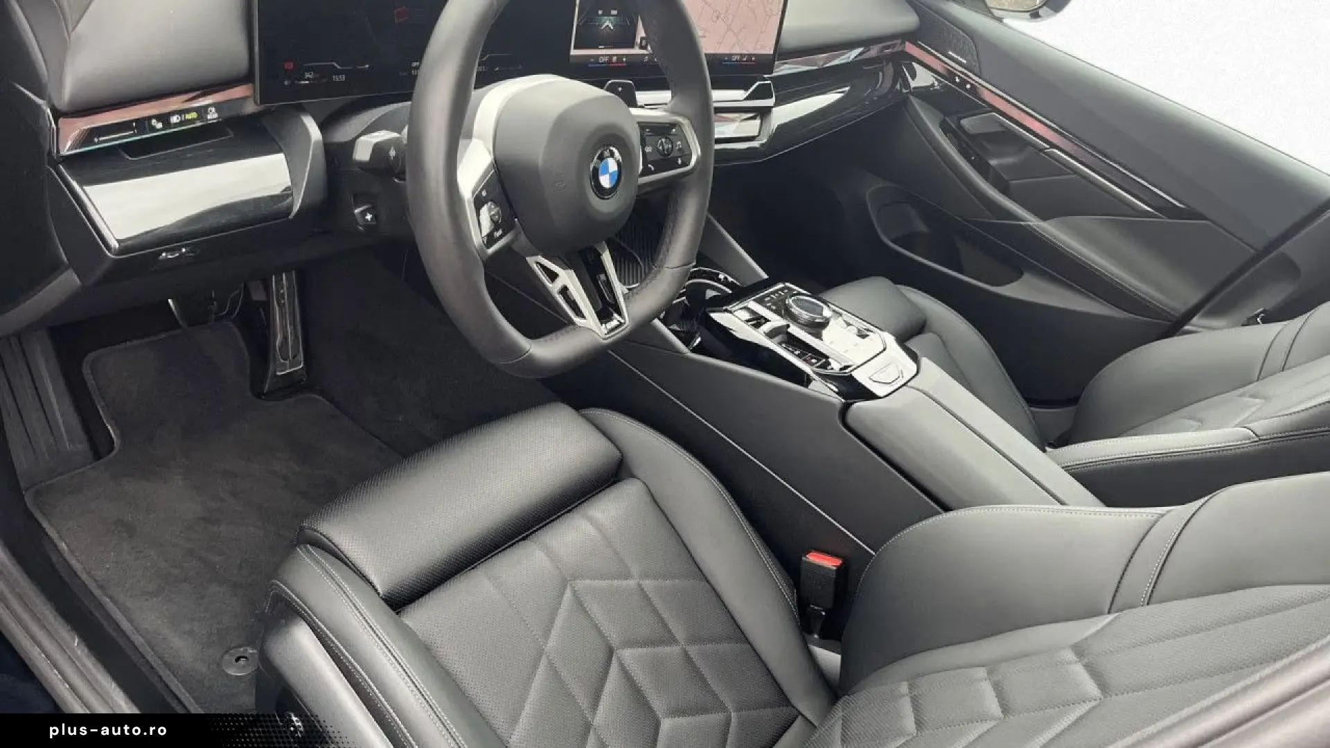 BMW 520d xDr T M SPORT AdLED AHK Pano StHz HUD DAPro