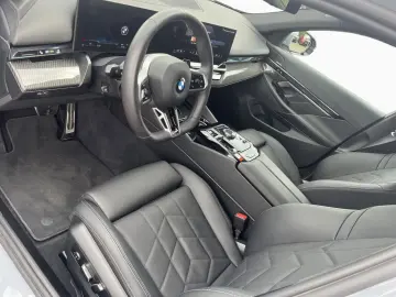 BMW 520i T M Sport StHz AHK Stop Go PAProf DrA AdLED