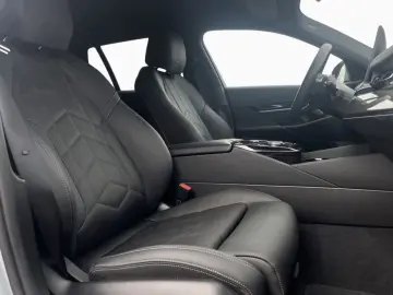 BMW 520i T M Sport StHz AHK Stop Go PAProf DrA AdLED