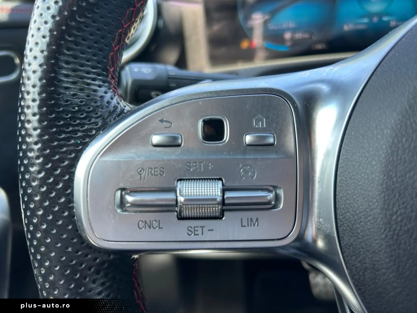 Mercedes-Benz Cla-200