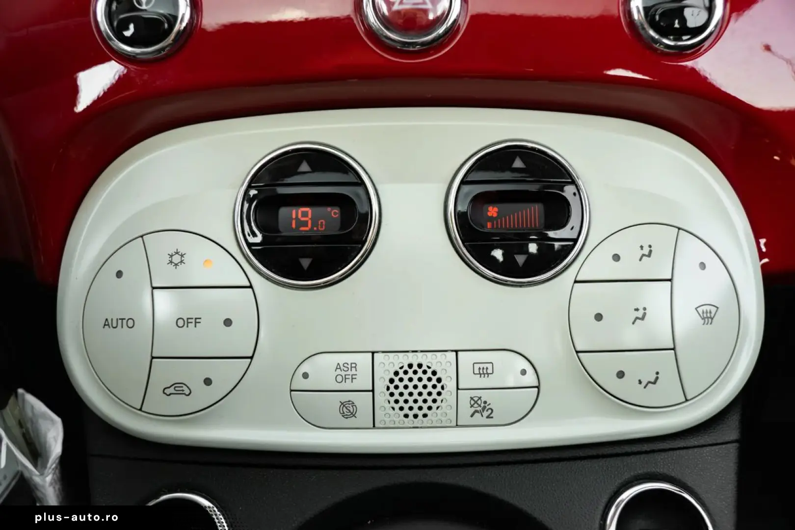 Fiat 500 DolceVita 1.0 MildHybrid 70 CP