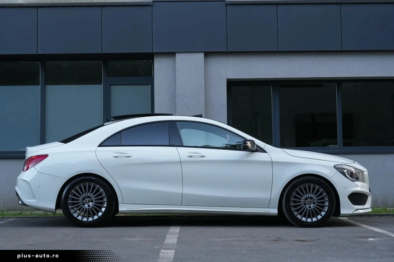 Mercedes-Benz Cla-200