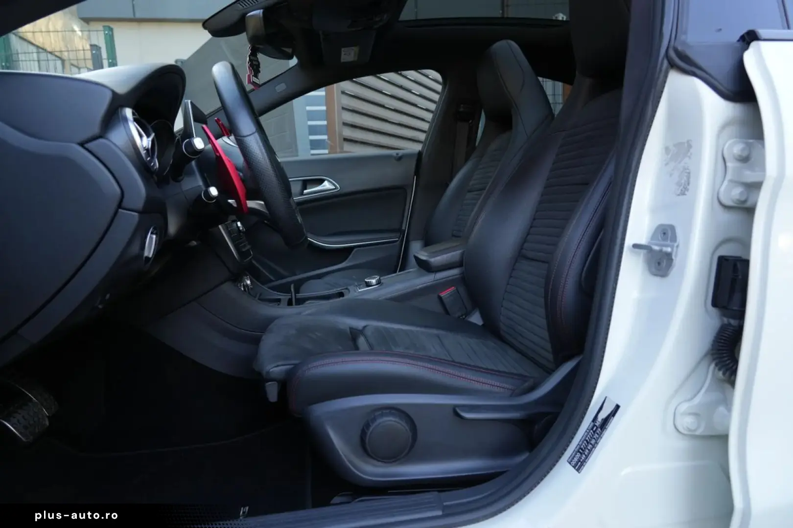Mercedes-Benz Cla-200