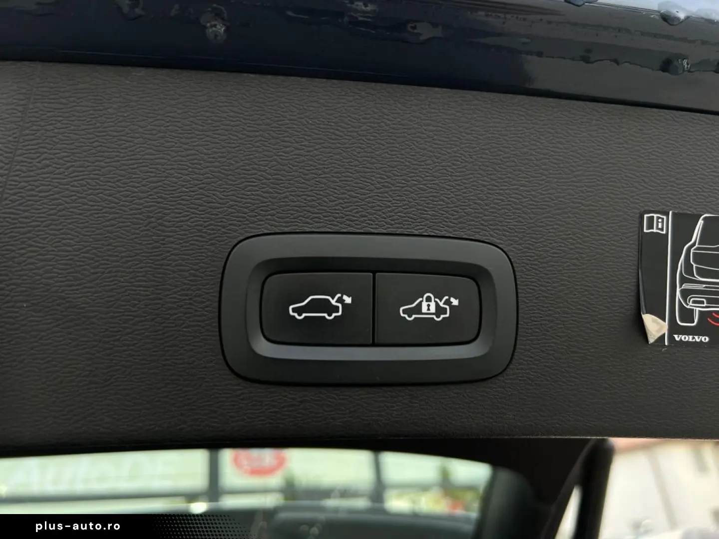Volvo Xc-40