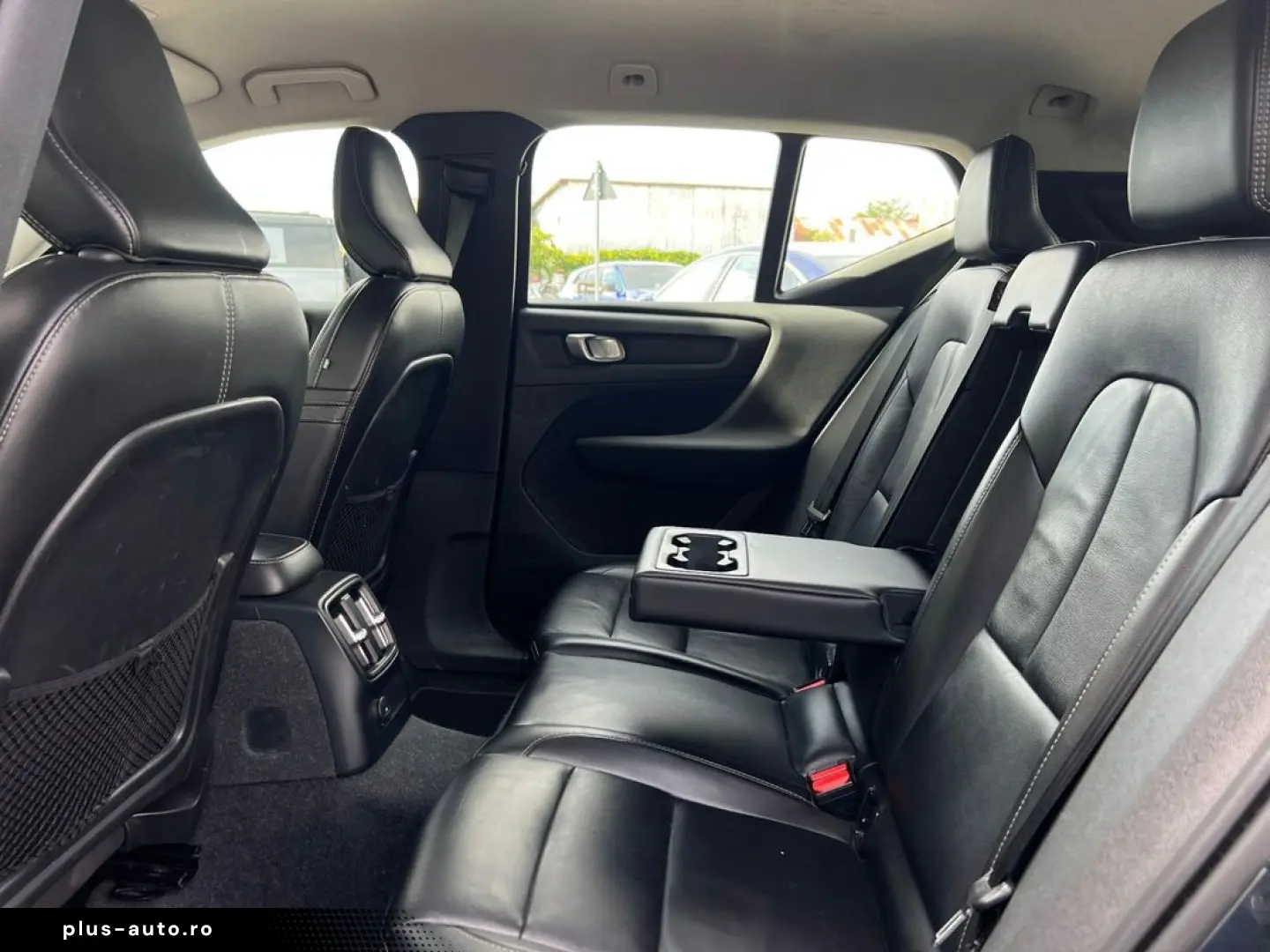Volvo Xc-40