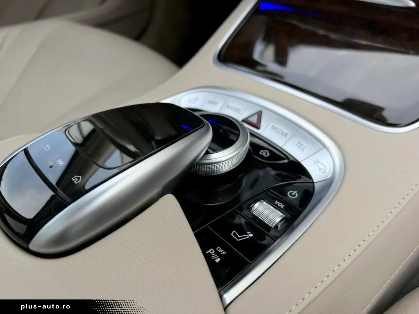 Mercedes-Benz S
