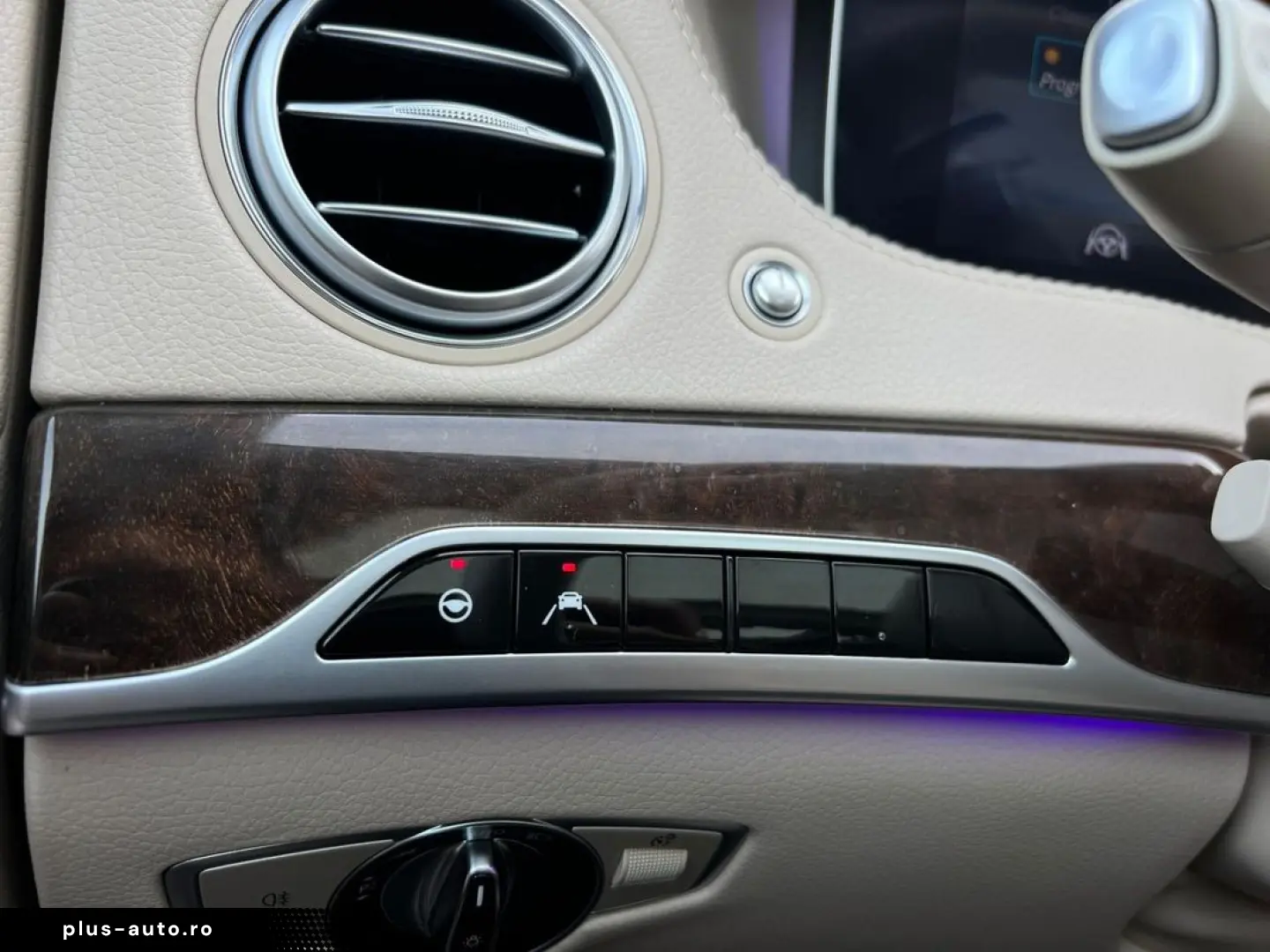 Mercedes-Benz S