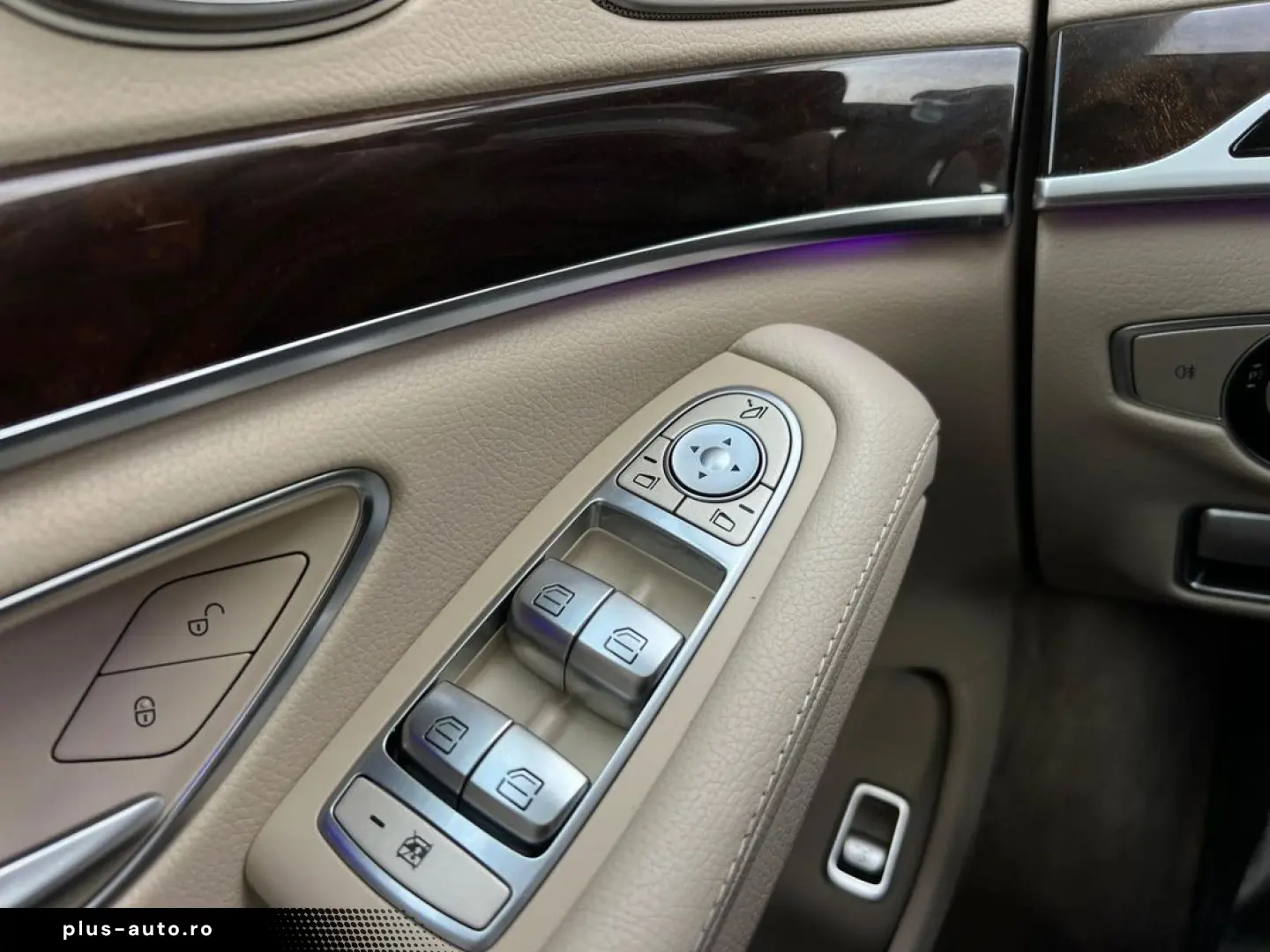 Mercedes-Benz S
