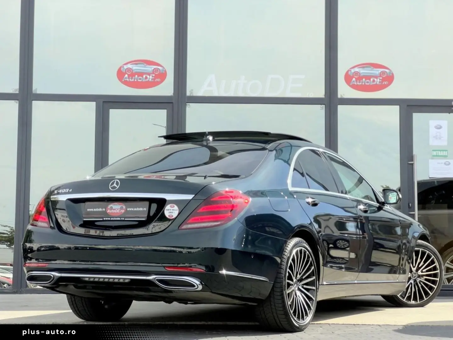Mercedes-Benz S