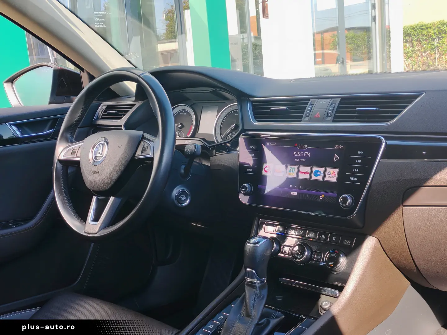 Skoda Superb 2.0 TDI DSG Laurin & Klement 4x4