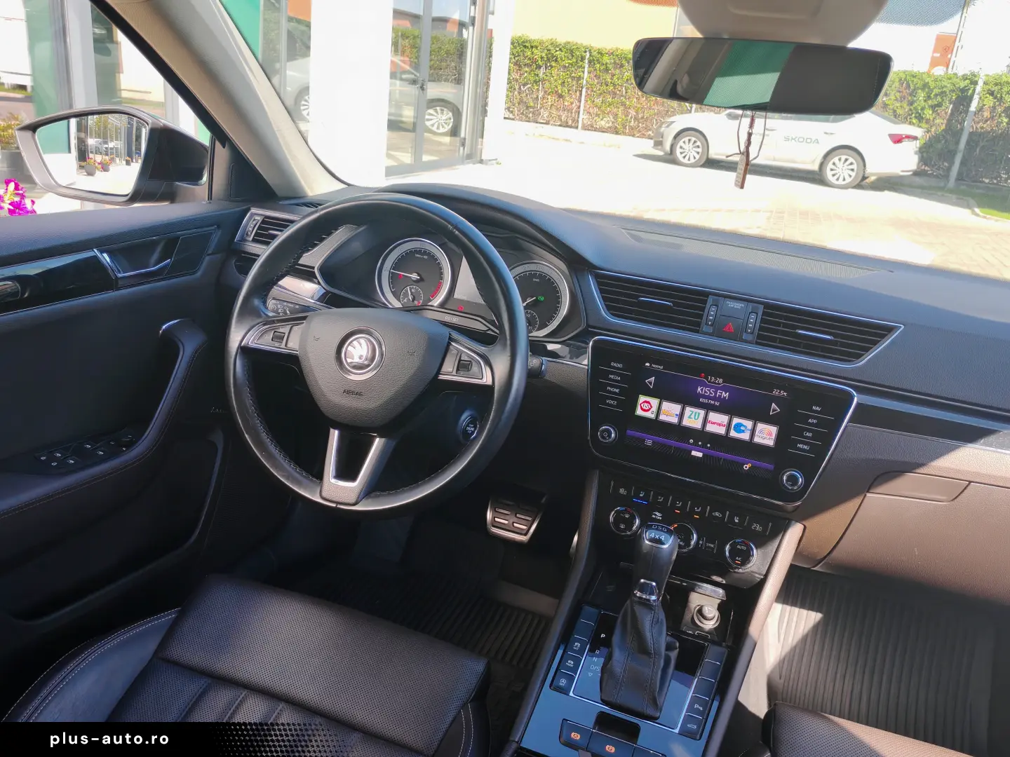Skoda Superb 2.0 TDI DSG Laurin & Klement 4x4