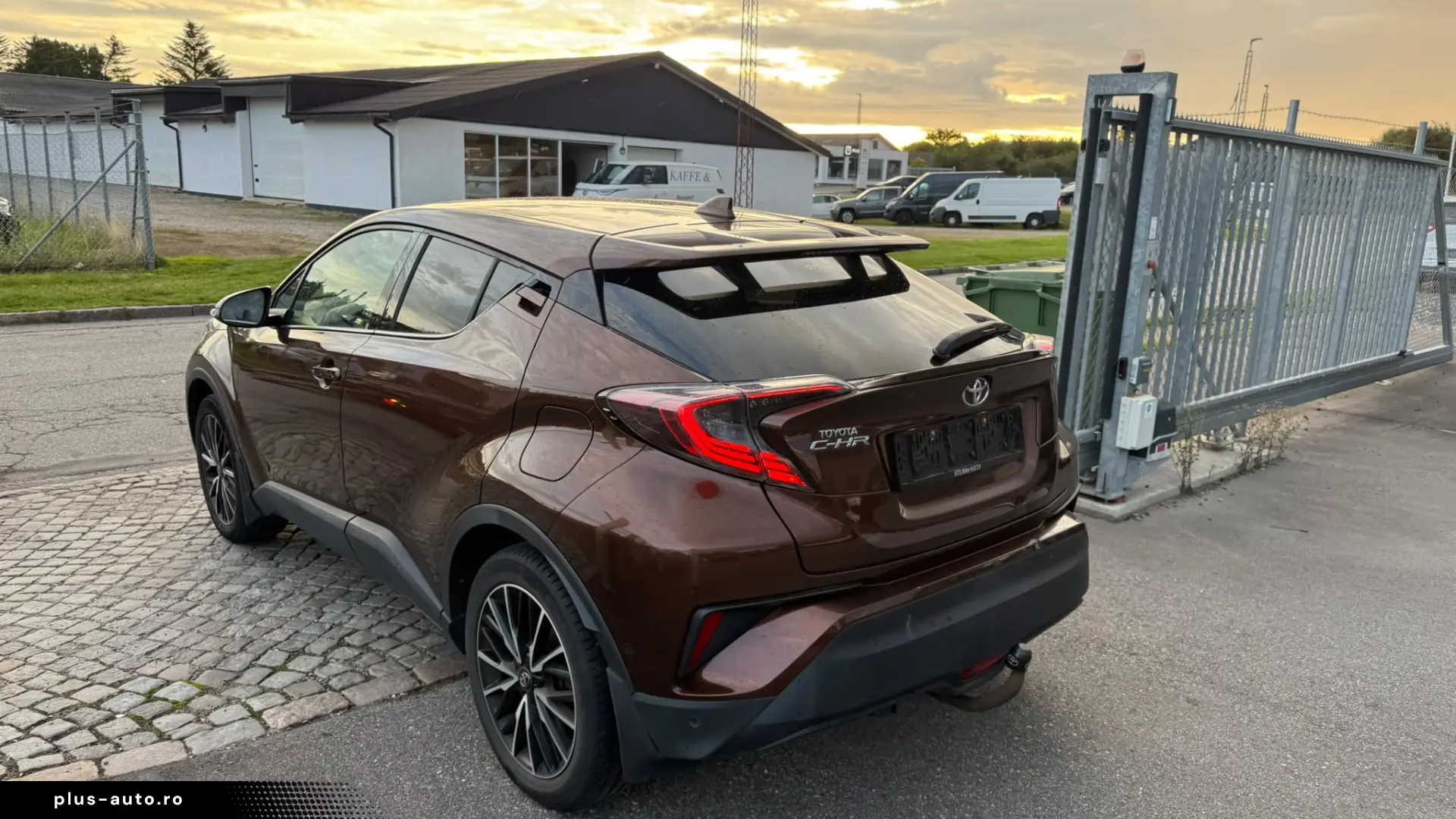 Toyota Chr benzina