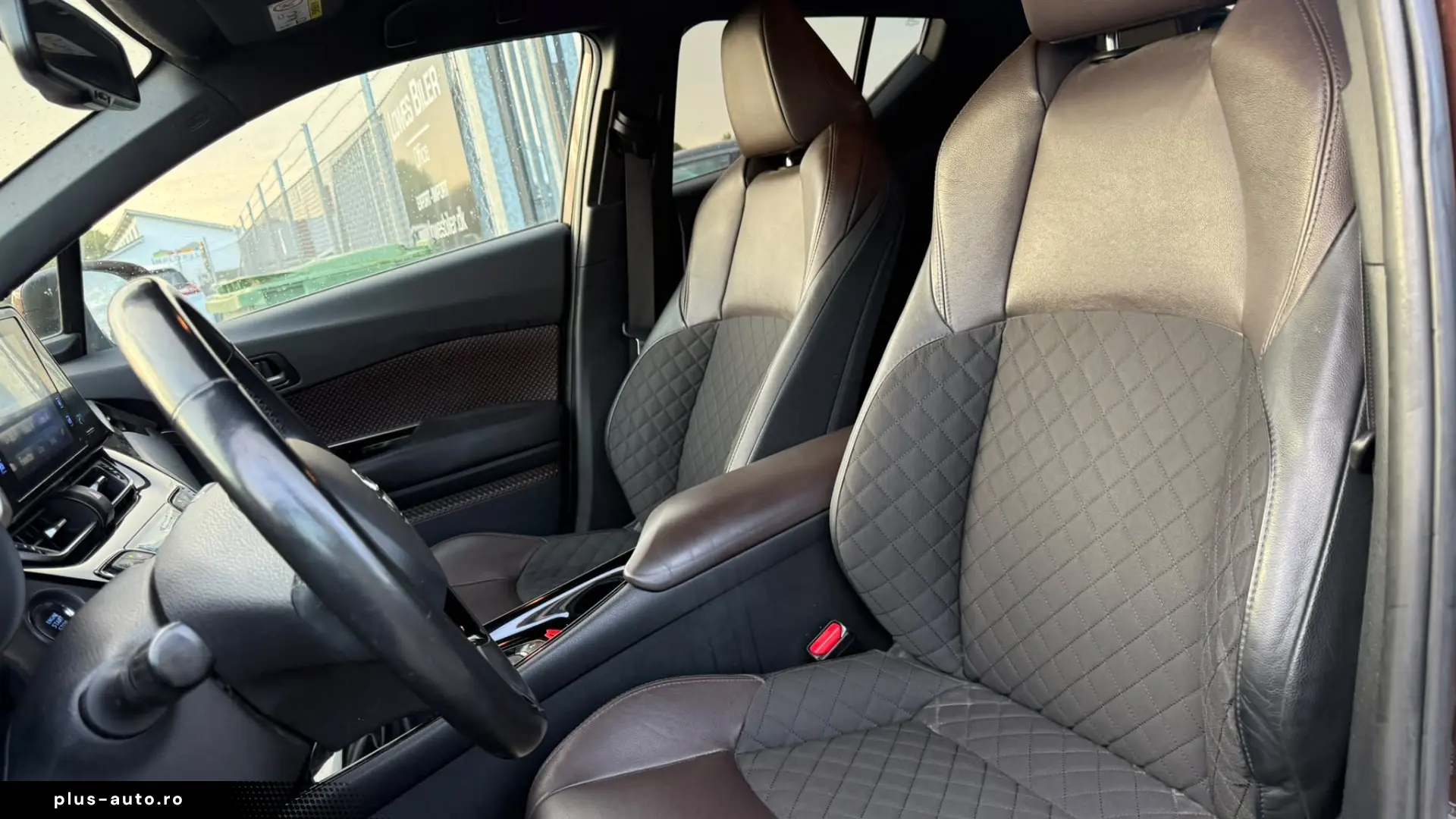 Toyota Chr benzina