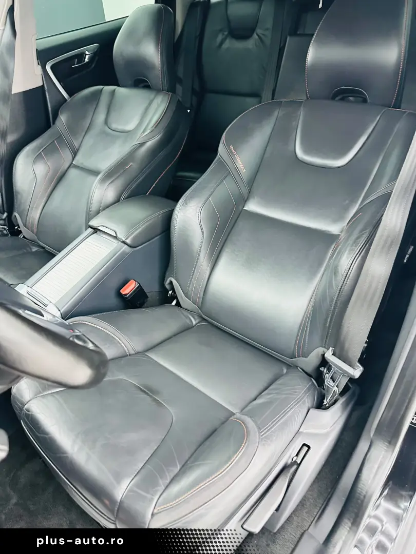 VOLVO XC60 2015 — imagine 19