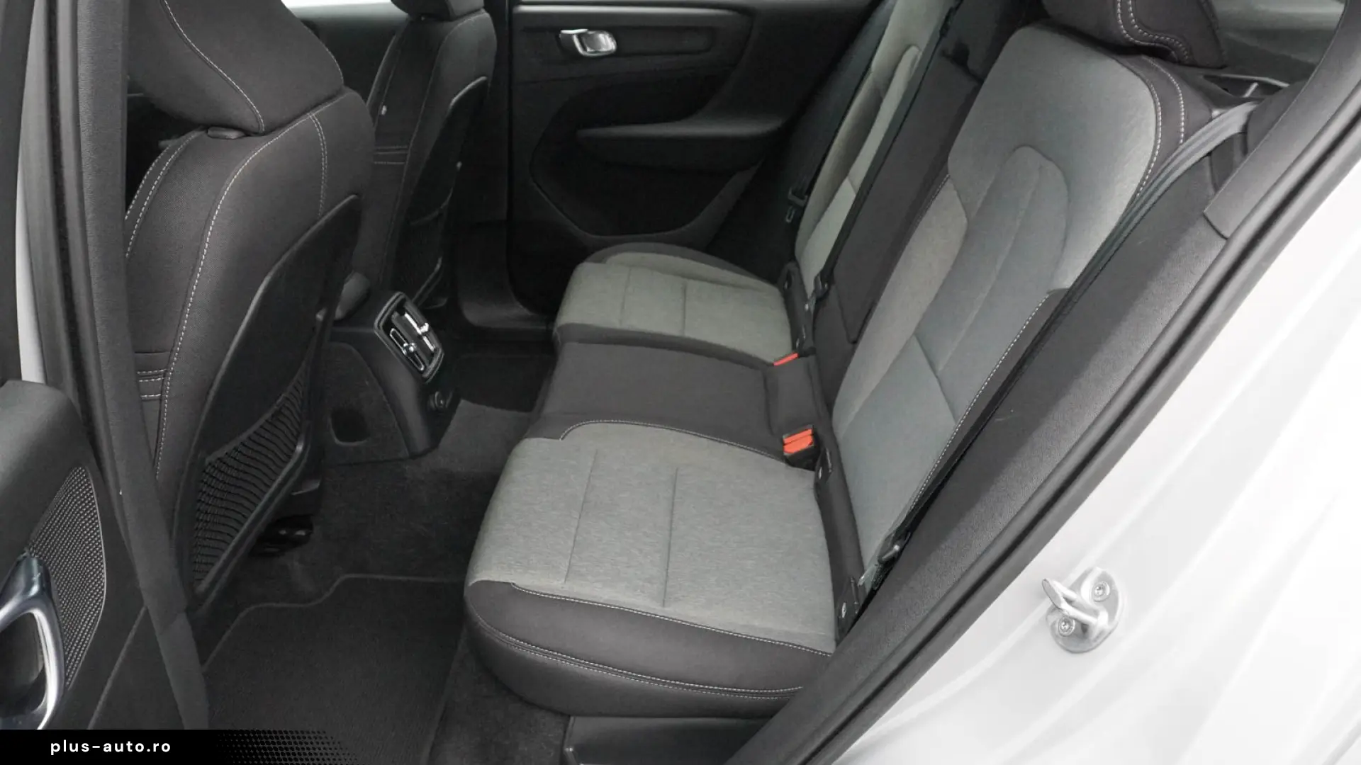 VOLVO XC40 T5 PHEV - Garantie - HK - ACC - Keyless