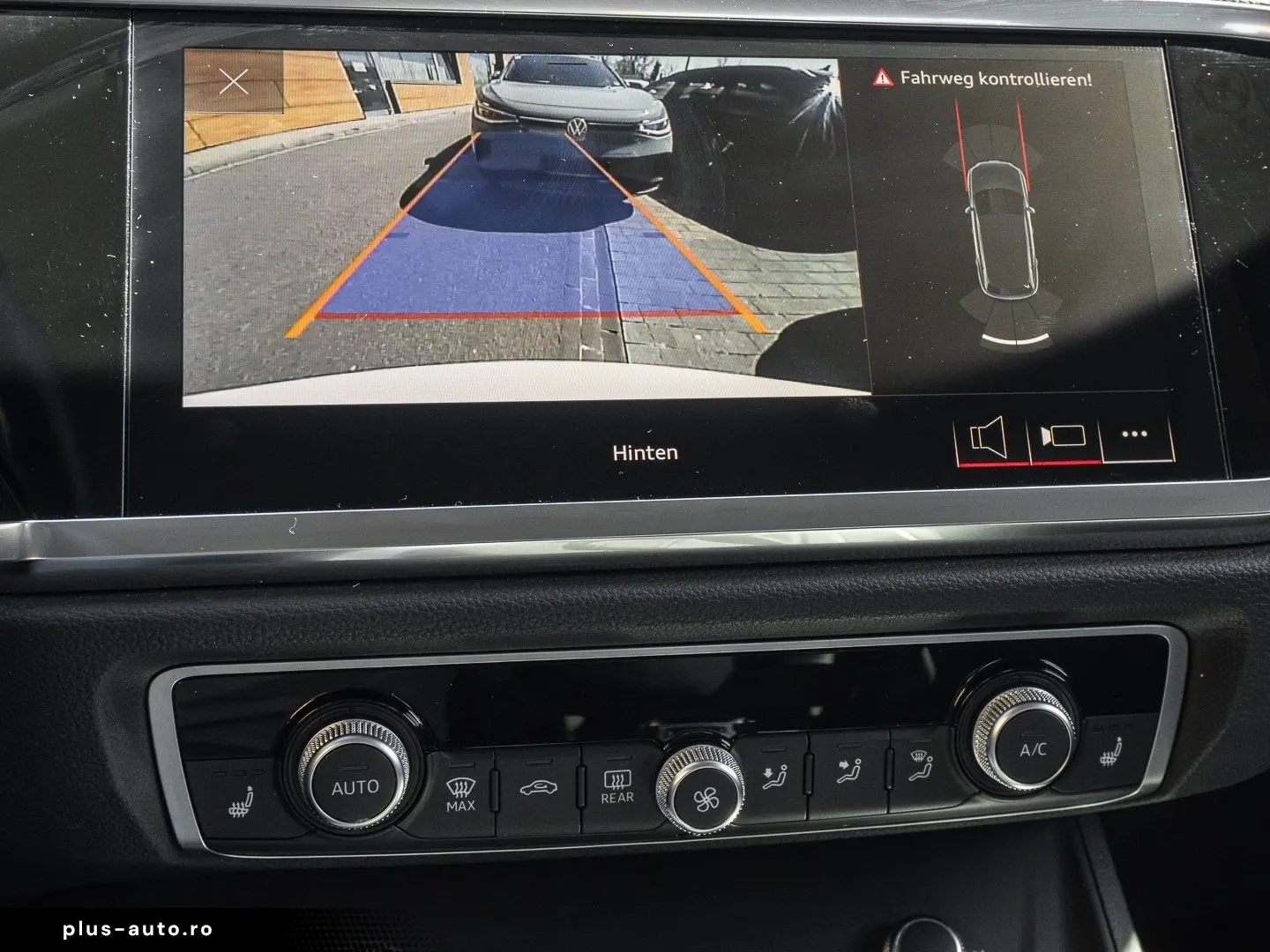 AUDI Q3 2023 — imagine 13