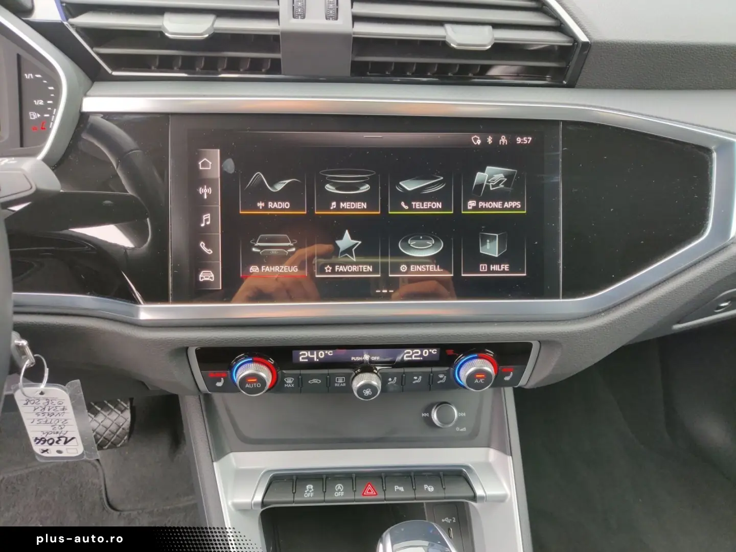 AUDI Q3 40 TFSI q. S-Tronic  ACC  CarPlay  Sitzh.  18