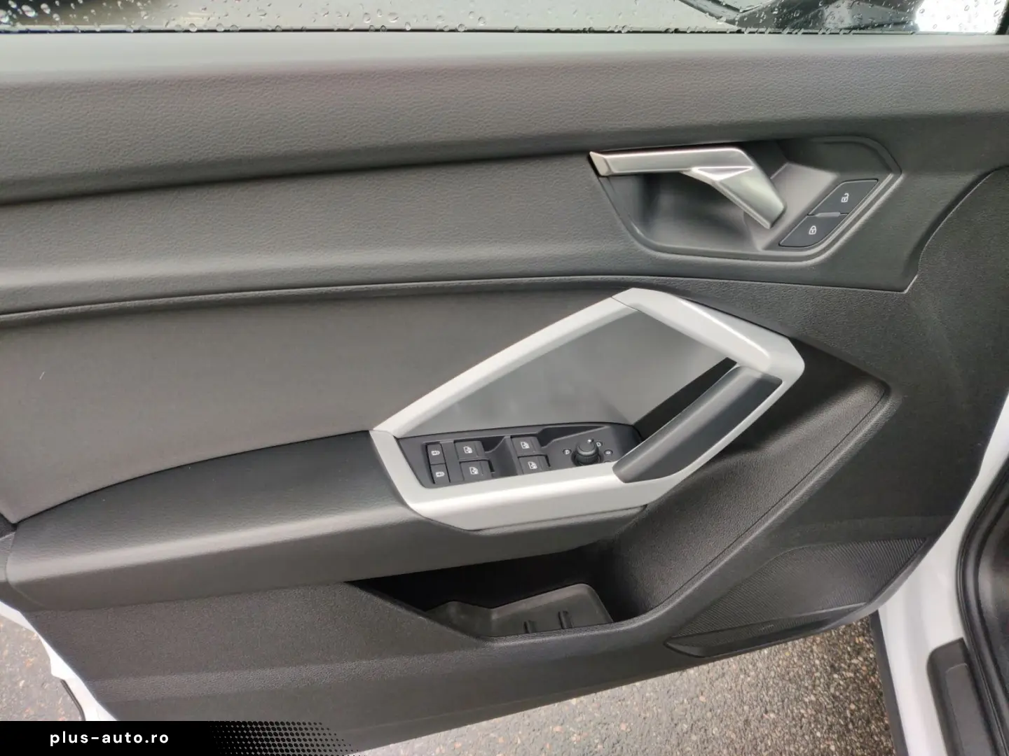 AUDI Q3 40 TFSI q. S-Tronic  ACC  CarPlay  Sitzh.  18
