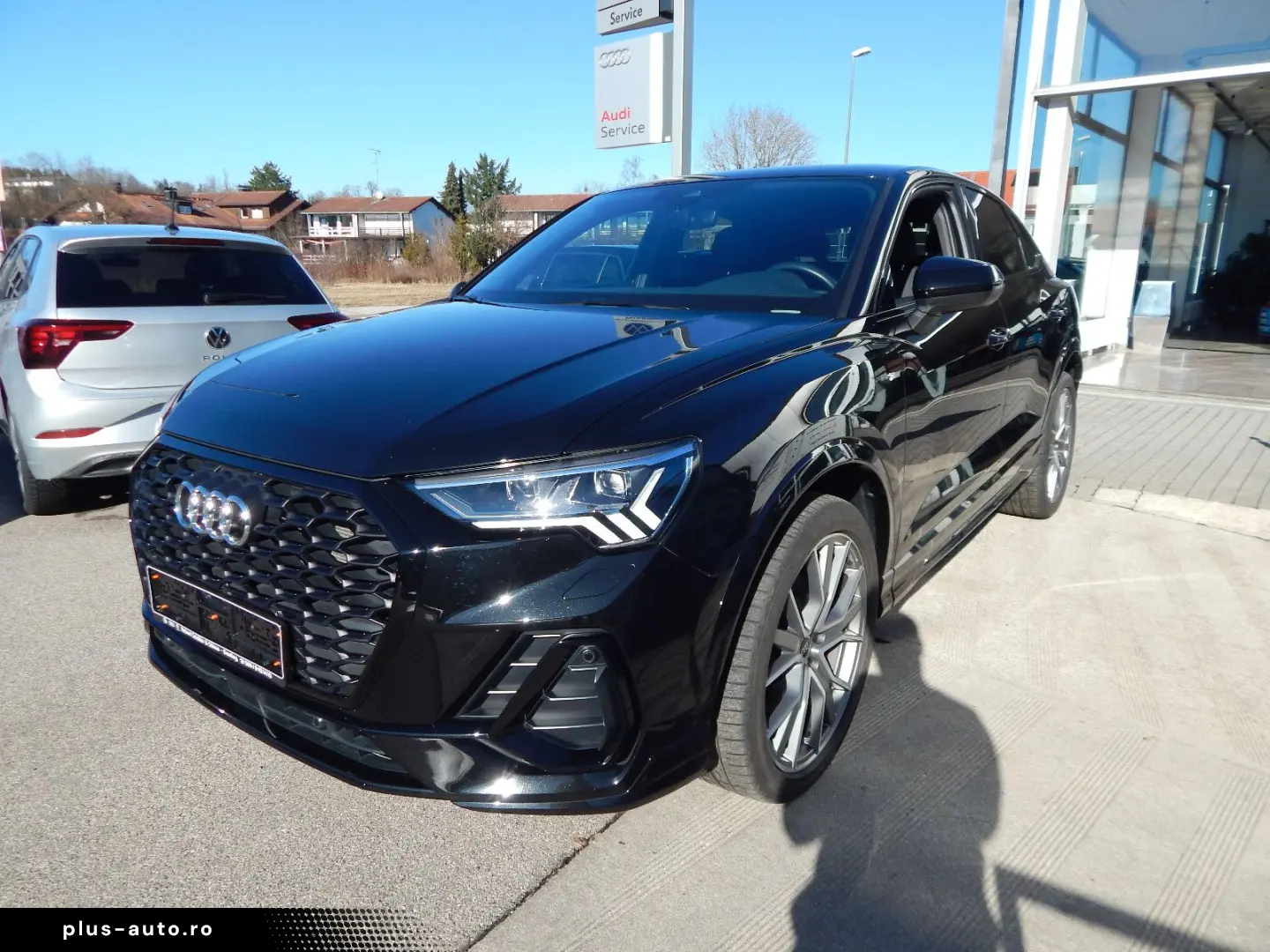 AUDI Q3 Sportback 45 TFSI quattro S line All-Black