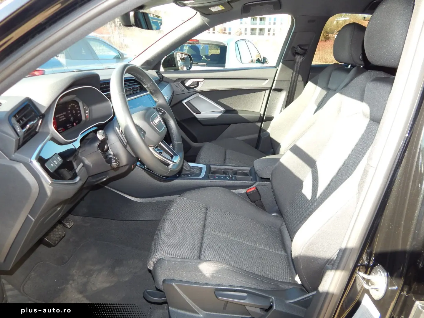 AUDI Q3 Sportback 45 TFSI quattro S line All-Black