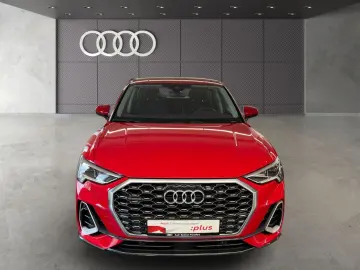 AUDI Q3 Sportback 40 TFSI quattro S tronic S line AHK