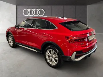 AUDI Q3 Sportback 40 TFSI quattro S tronic S line AHK