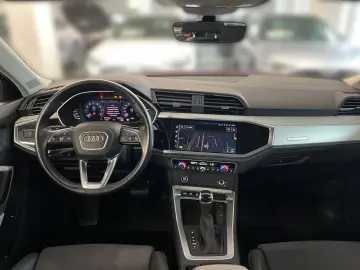 AUDI Q3 Sportback 40 TFSI quattro S tronic S line AHK