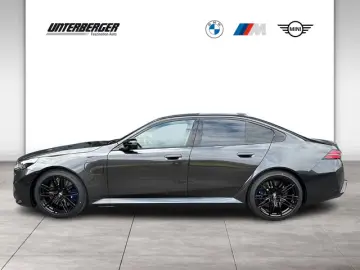 BMW M5 - Comfort Package - SOPHISTOGRAY BRILLIANT
