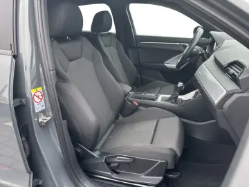 AUDI Q3 Sportback 40 TFSI QUATTRO  LED NAV KAMERA AHK