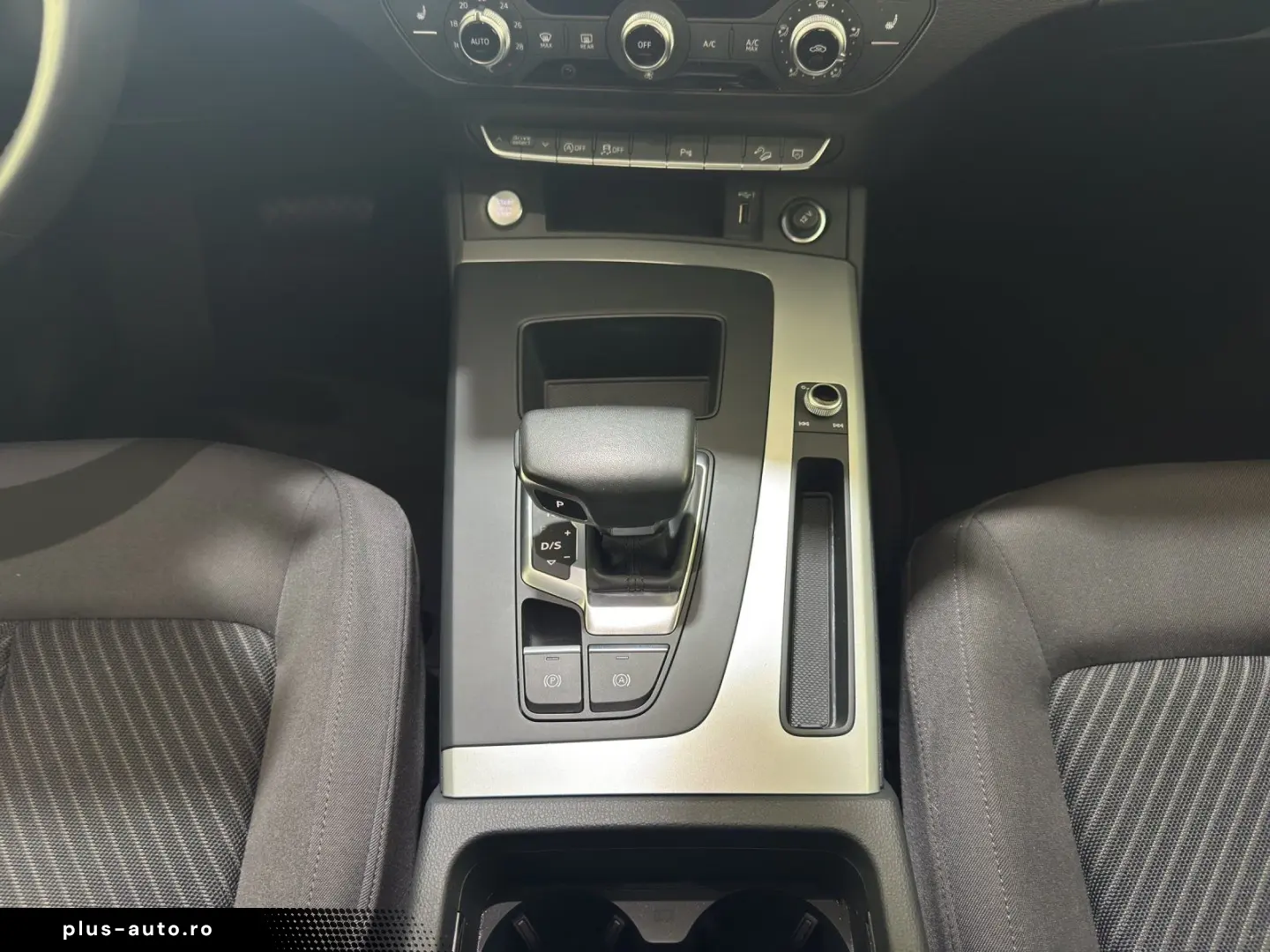 AUDI Q5 2023 — imagine 12