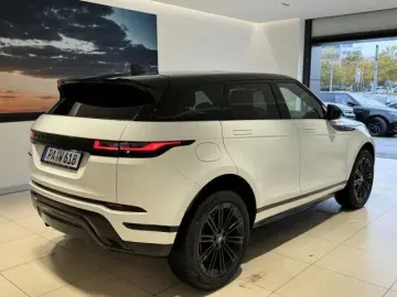 LAND ROVER Range Rover Evoque D200 HSE Dynamic Black Pack