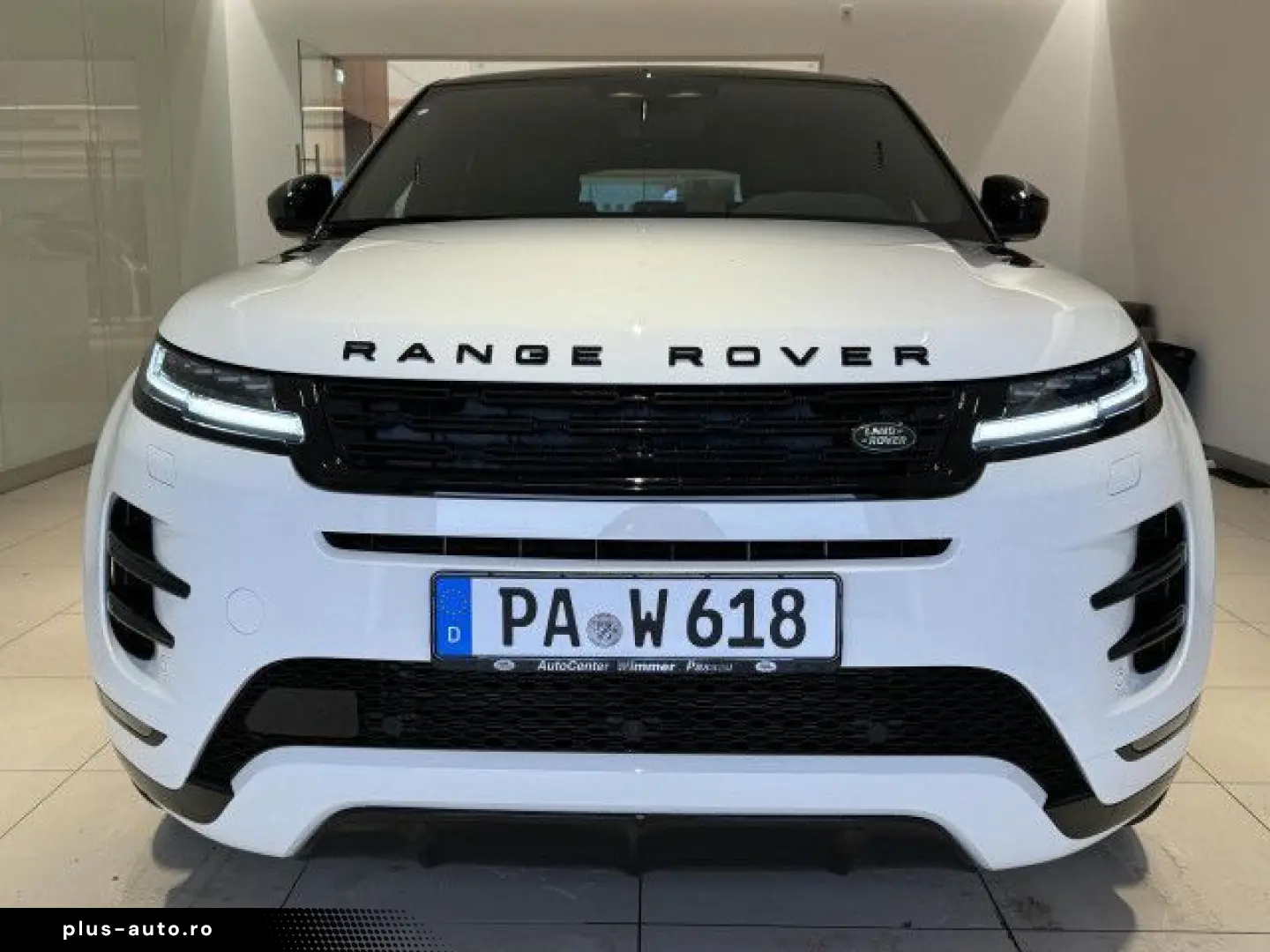 LAND ROVER Range Rover Evoque D200 HSE Dynamic Black Pack