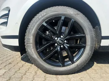 LAND ROVER Range Rover Evoque P270 Dynamic SE PanoSD Black