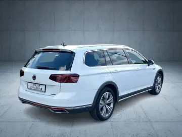 VW Passat Alltrack 2.0 TSI DSG 4Motion Navi IQ.Ligh